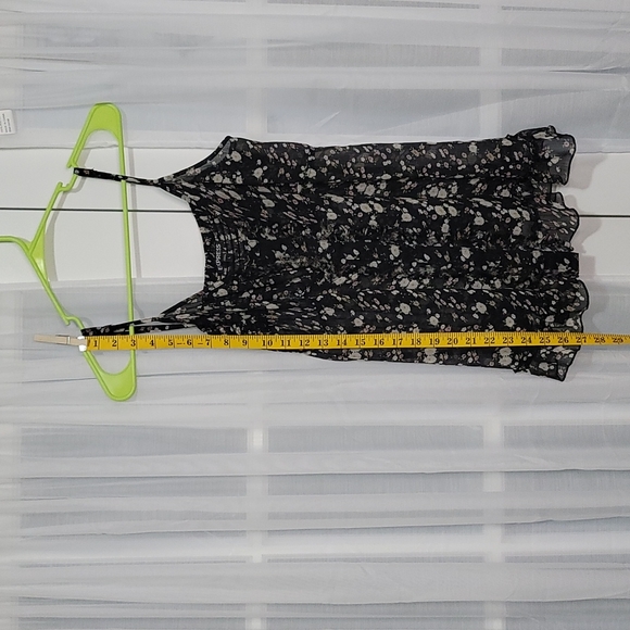 Sheer floral adjustable spaghetti strap baby doll top. - Picture 4 of 7